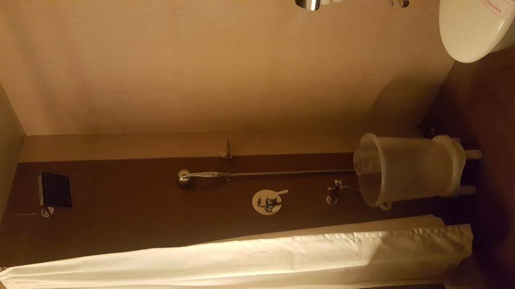 Hostel Mumbai By Maharana Inn מראה חיצוני תמונה