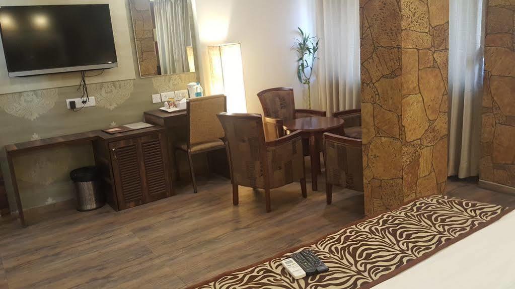 Hostel Mumbai By Maharana Inn מראה חיצוני תמונה